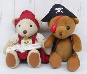 Showa Retro at the time * Retro stuffed toy * 2 bears summary * Huisten Bosch * Sanrio Far East * 26cm * Country Pirate * Antique