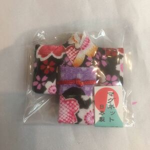 Japanese kimono magnet 3