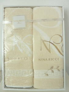 Unused NINA RICCI Ninarich bath towel &amp; bath mat
