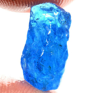 6.40 carat! African natural non -heated apatite loose rough