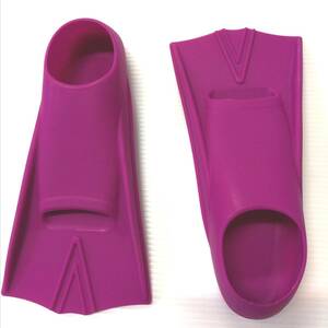 New unused swimming pool swimming short fin junior (child) leg fins (XS) 20-21cm purple