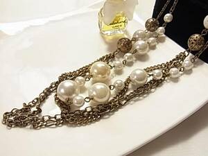 Beautiful oriental style ◎ Pearl bijou Design 3 consecutive necklace ● ++