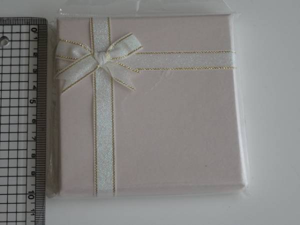 A! New unused ★ Gift box with ribbon ★ Light pink color